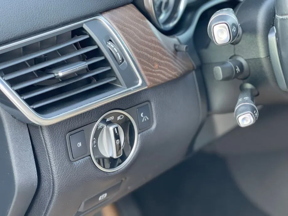 ••mercedes ml 350 cdi 4matic, amg, full oprema•• - slika 19