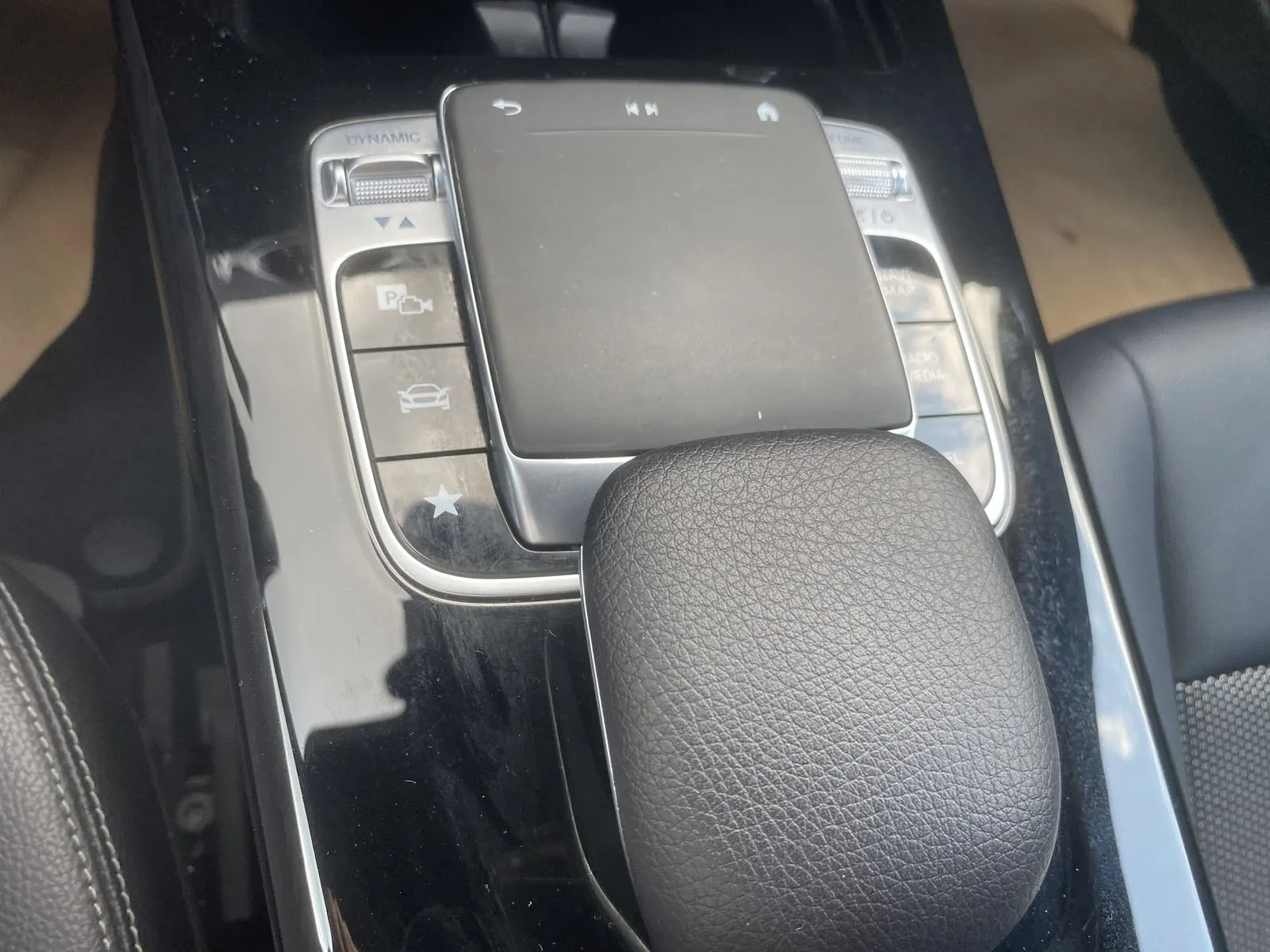 mercedes-benz cla klasa 180 d ,do 2 godine jamstva,u sustavu pdv-a. - slika 10