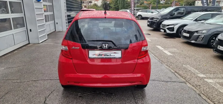 honda jazz 1,2 - 2014 - 140.000km - klima - servo - reg 1 god !!! - slika 6