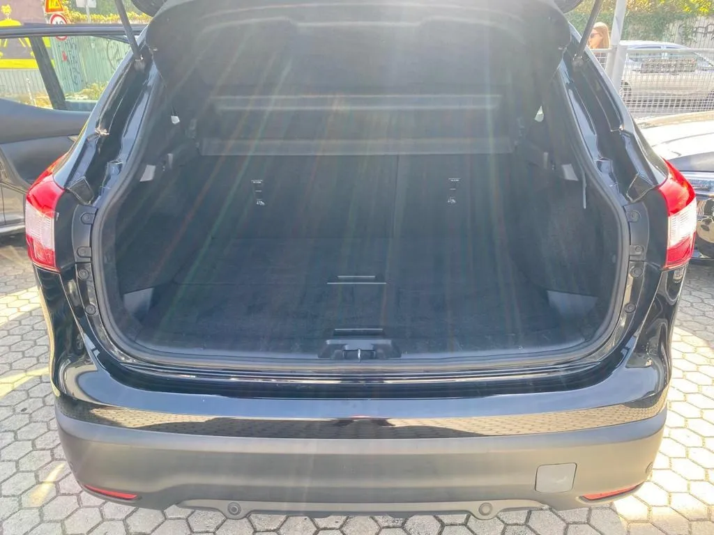 nissan qashqai 1,5 dci business, kamera , tempomat, 4 x garancija! - slika 8