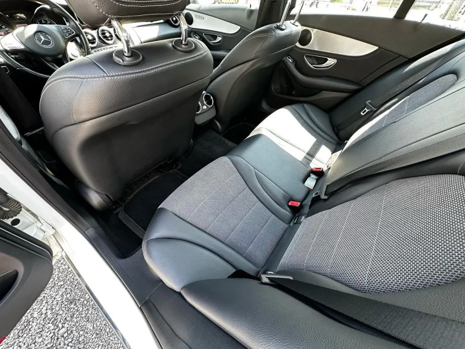 mercedes-benz c-klasa 200d•automatik•100kw•2016.g.•gotovina• - slika 19