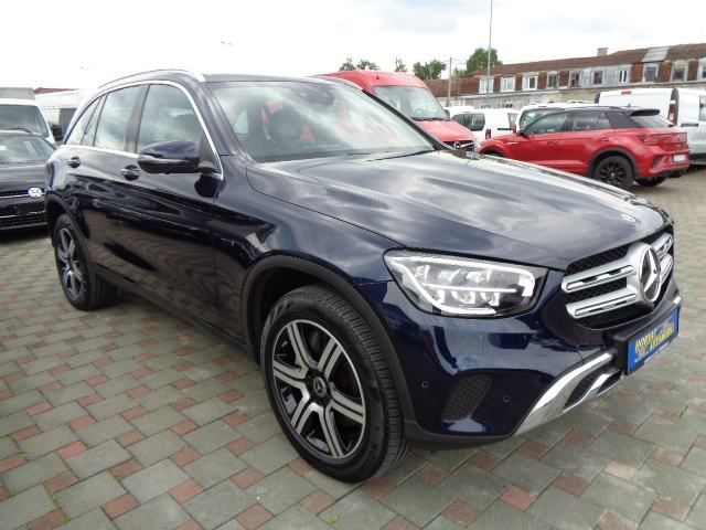 mercedes-benz glc 300de 4m aut avg/nav/led/virt/pano/360/gr.s/mrk/full - slika 4