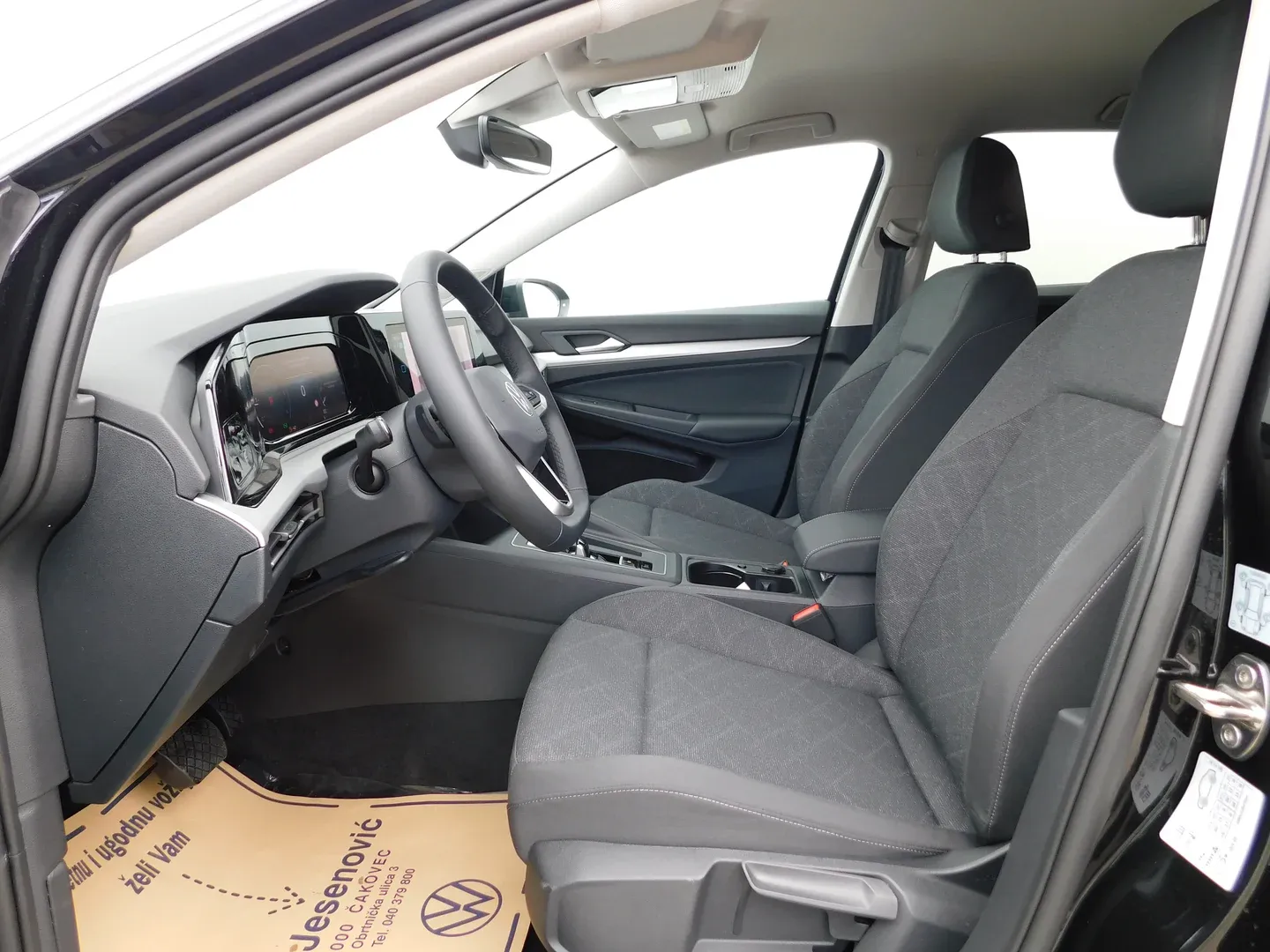 11852 volkswagen golf 2.0 tdi dsg life - slika 8