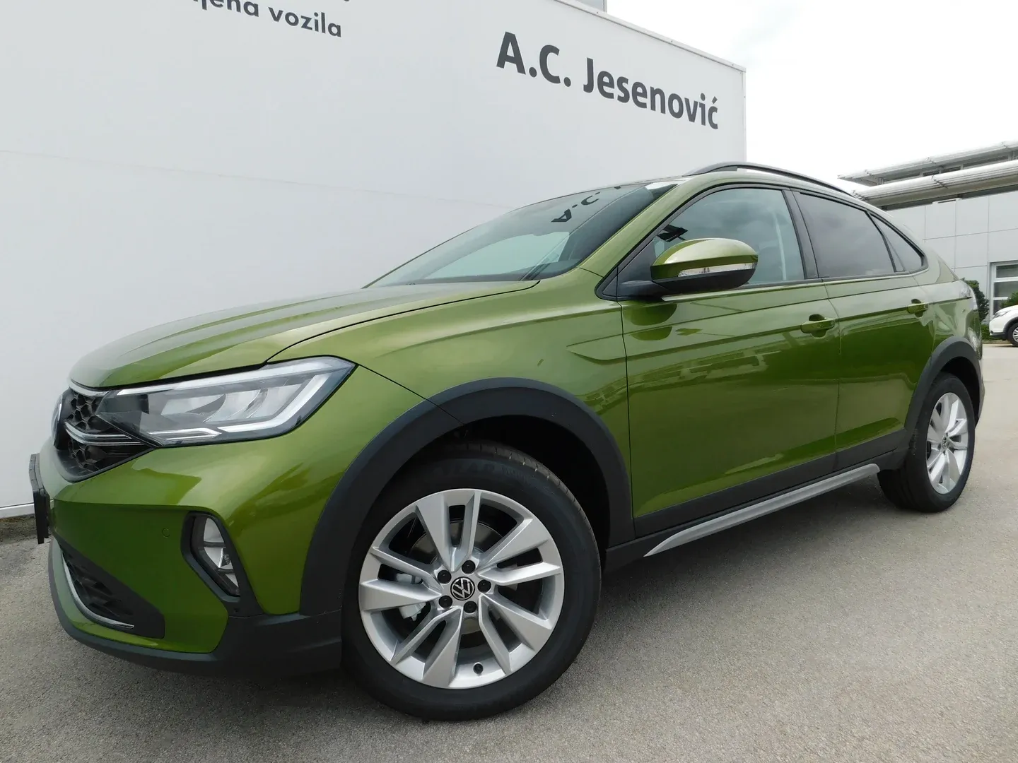 12669 volkswagen taigo 1.0 tsi life plus - slika 7