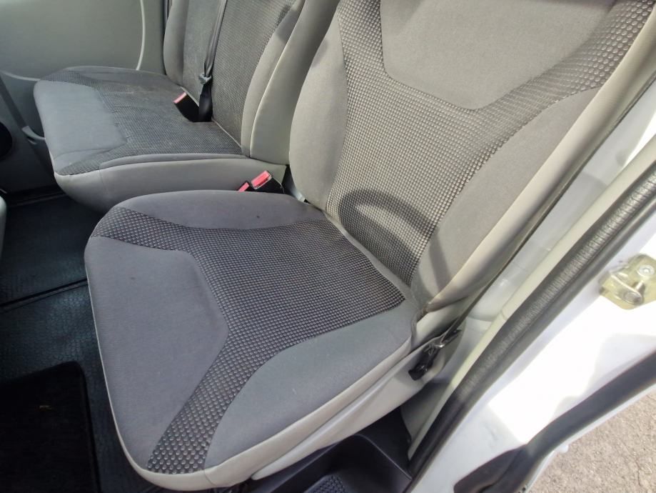 vivaro 2.0 cdti l1h1 115 ks u pdv-u tempomat navi kuka kartice 36 mj - slika 18