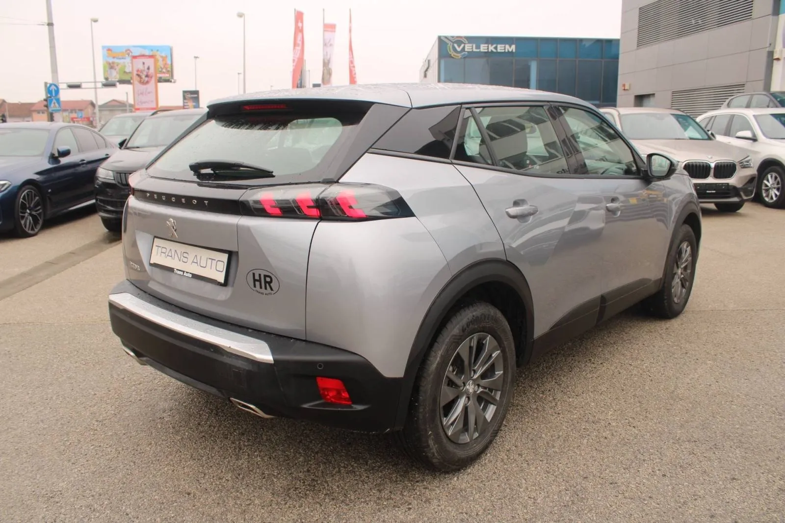 peugeot 2008 1.2 puretech automatik - slika 5