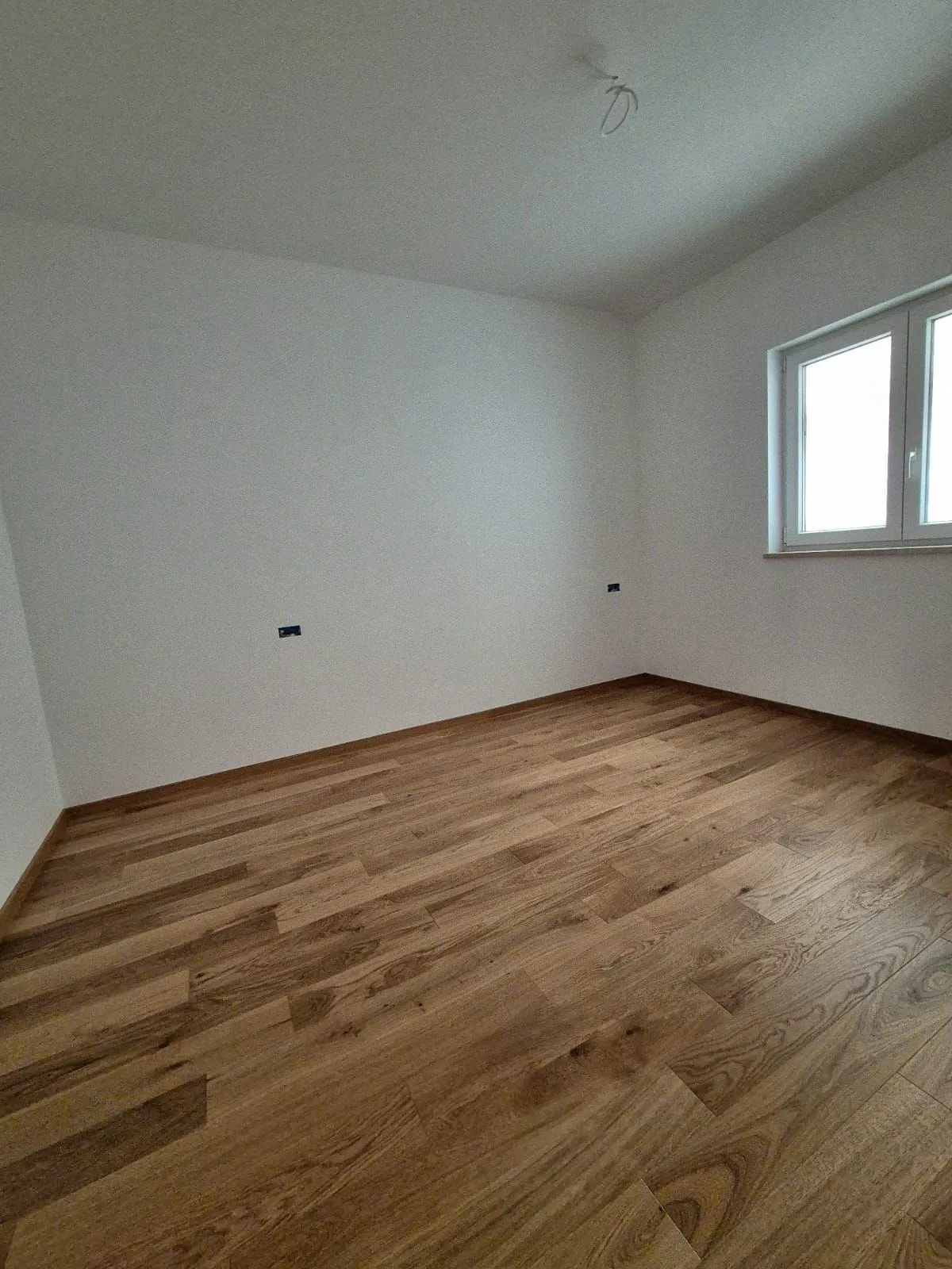 tar -stan u novogradnji na prvom katu , 2 sobe (prodaja) - slika 13