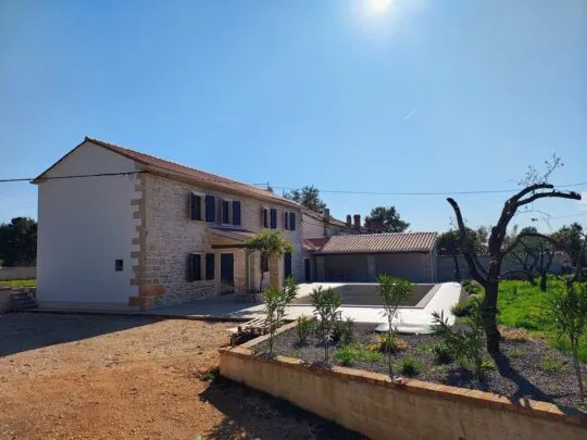 istra, barban autentična kamena kuća s bazenom - slika 3