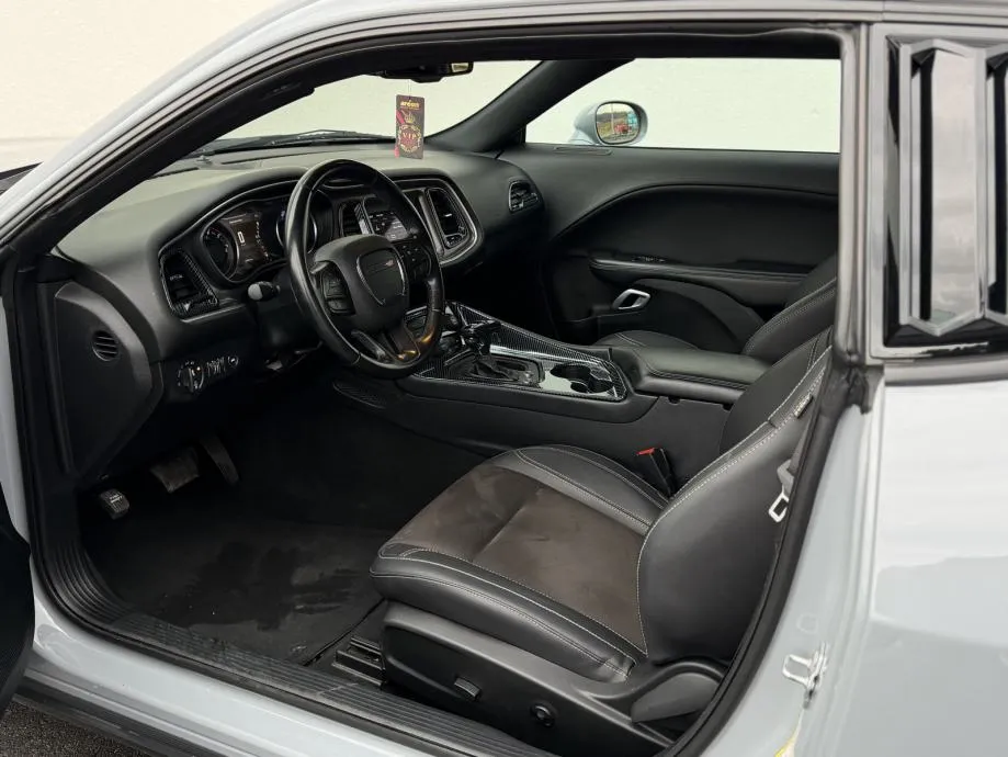 dodge challenger sxt 3,6 v6 - slika 12