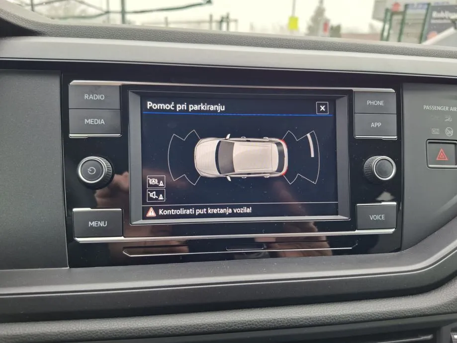 vw taigo 1,0 tsi life - slika 15