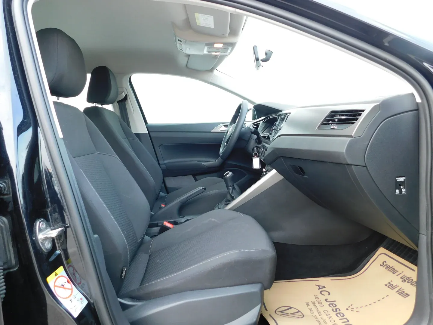 08092 volkswagen polo 1.0 tsi comfortline - slika 11