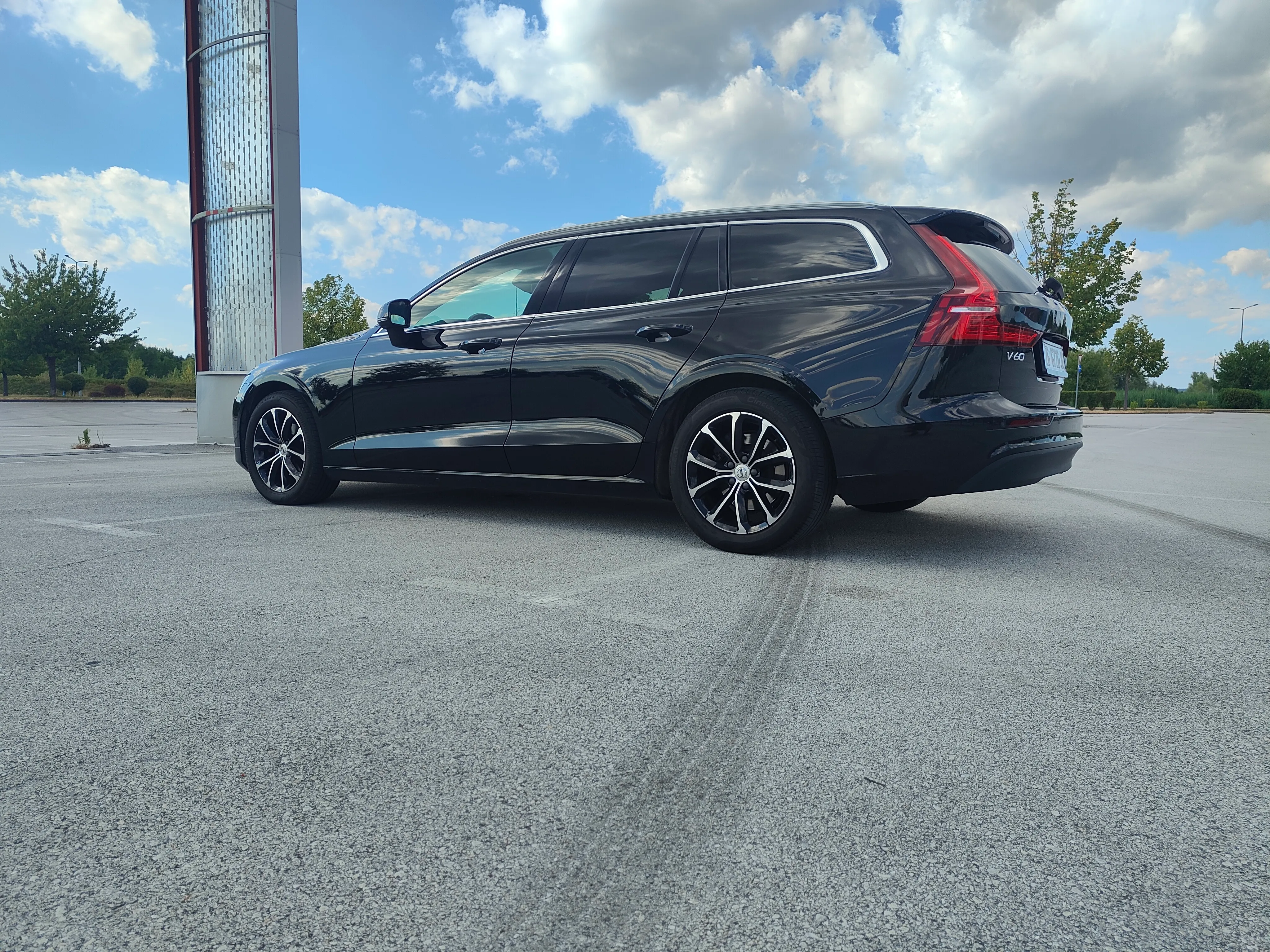 volvo v60 d3 (150 ks), 2019. harman kardon - slika 11