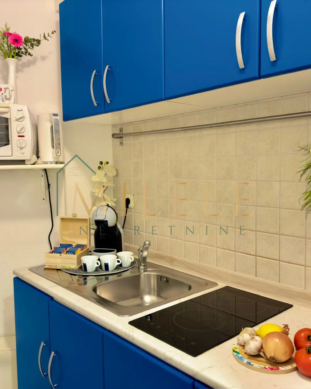 apartman u samom centru rovinja - slika 7