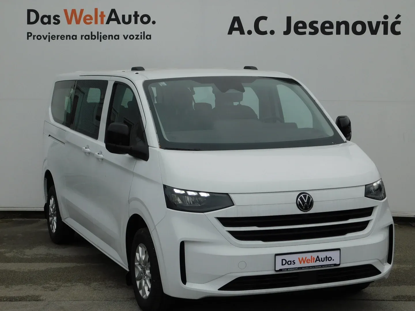 12611 vw caravelle life l2 2.0 tdi - slika 3