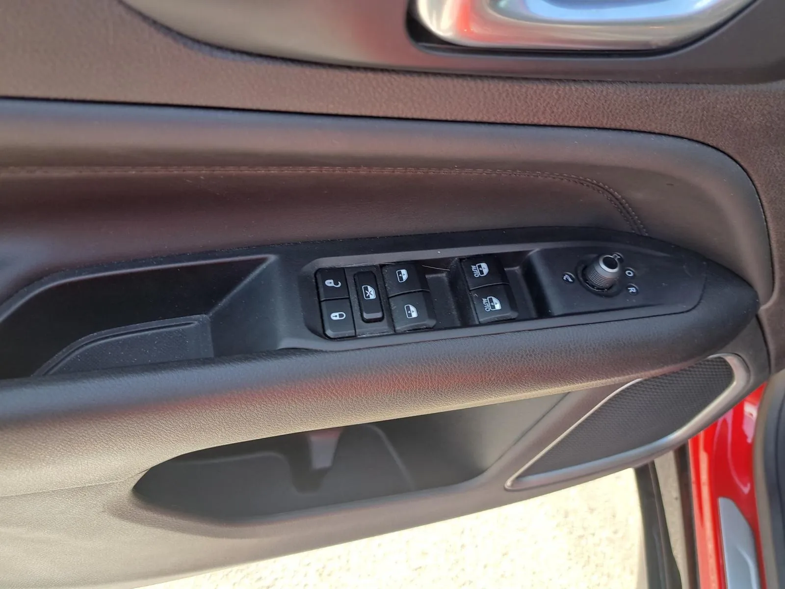 jeep compass 1.5 e-hybrid (130 ks) summit - slika 13