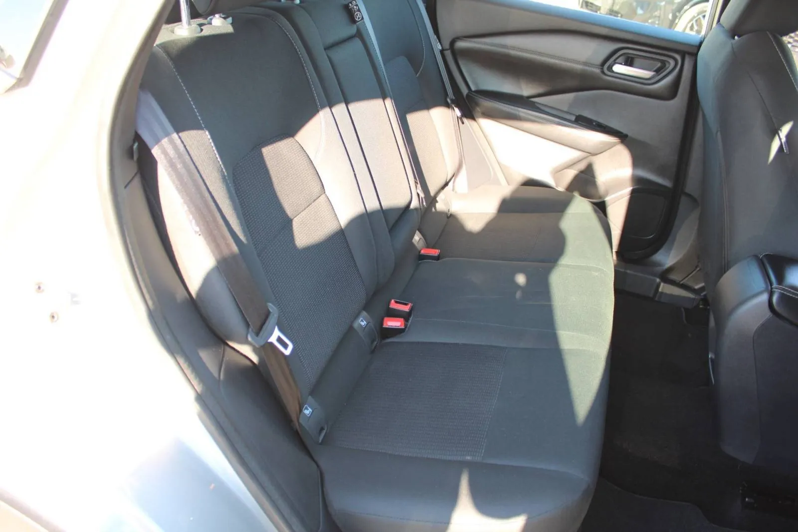 nissan qashqai 1.3 mhev automatik *led, kamera* - slika 11