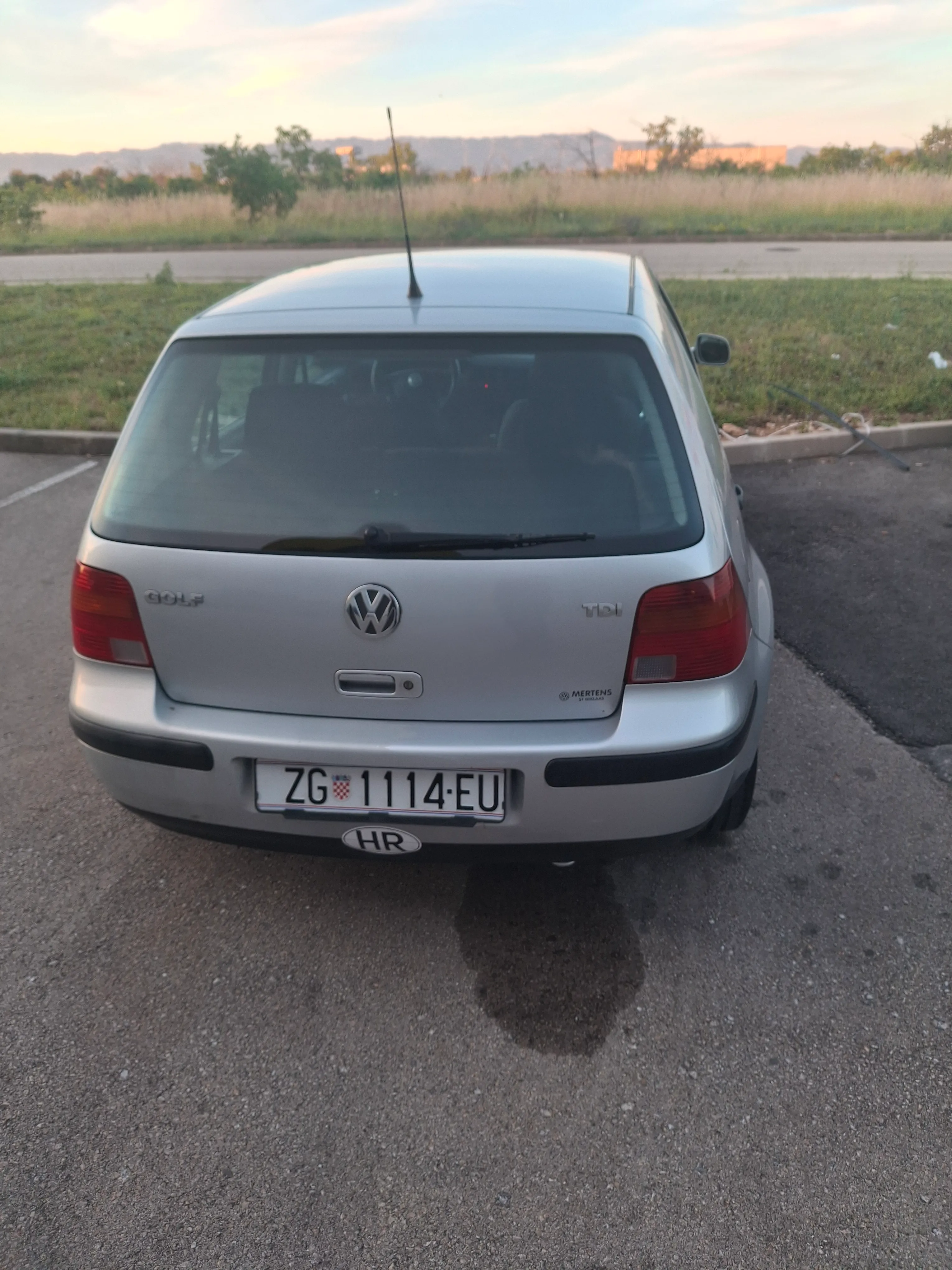 prodajem golf iv - slika 10