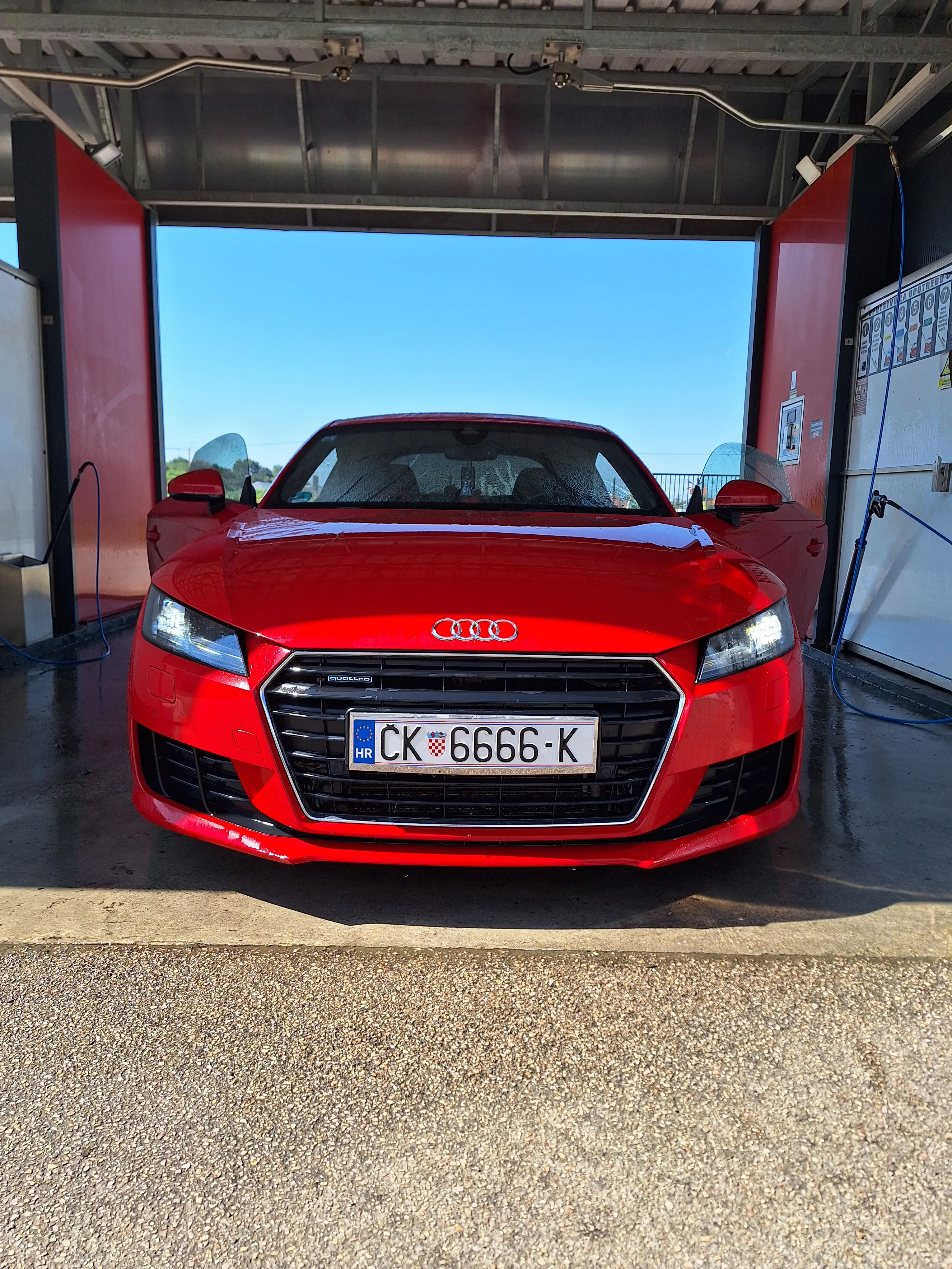 audi tt,2.0 tfsi quattro,s-line,sportback - slika 8