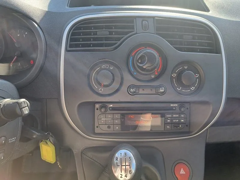 renault kangoo 1.5 dci*95ks*n1-teretni*klima*2021.g.* - slika 16