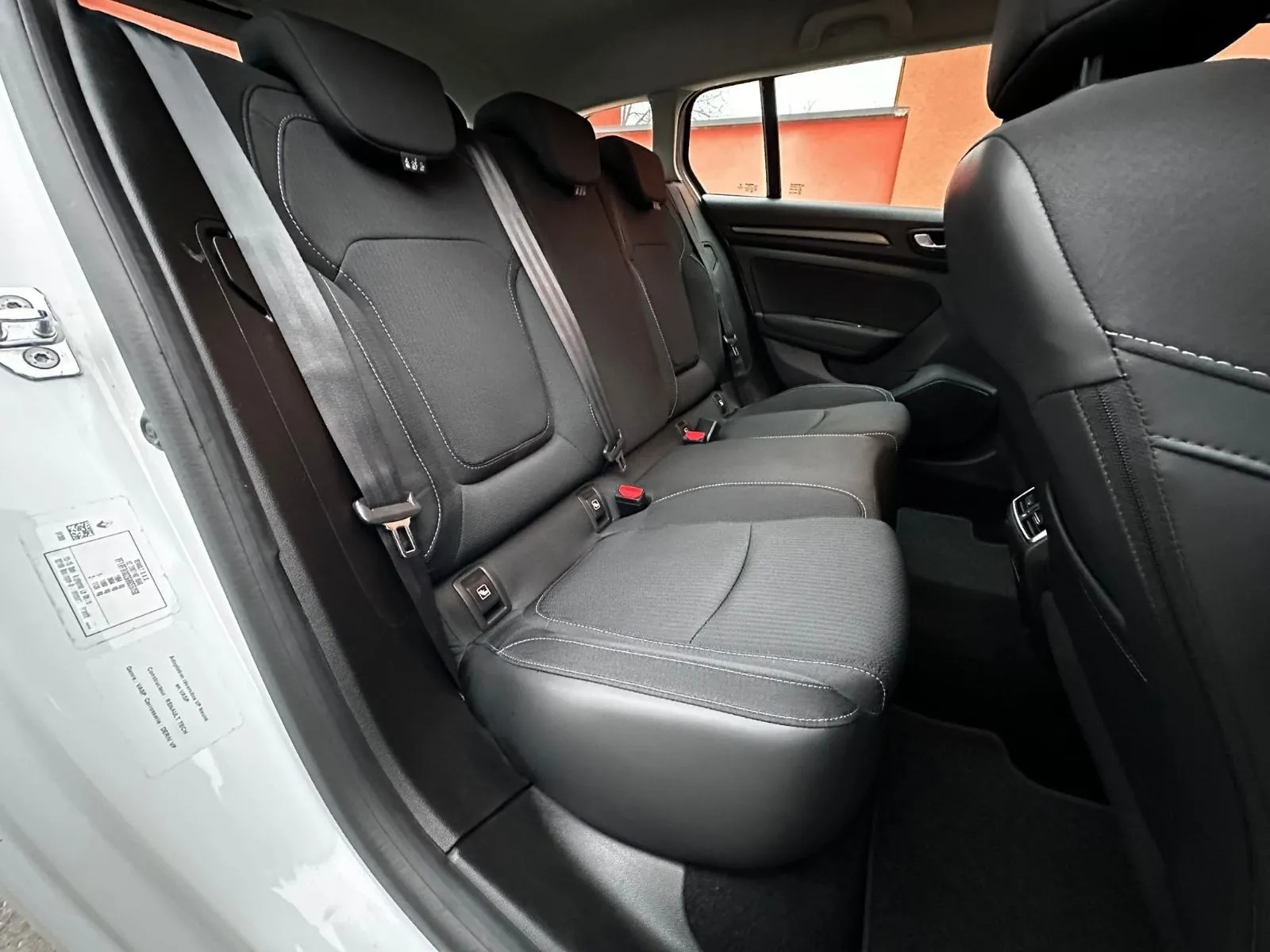 renault megane grandtour dci •2022.g.•navi•leasingbezučešća• - slika 8