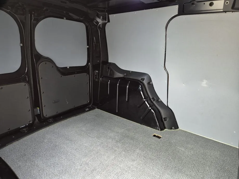vw caddy 2.0 tdi, novi model, odlično stanje, garancija na vozilo - slika 9