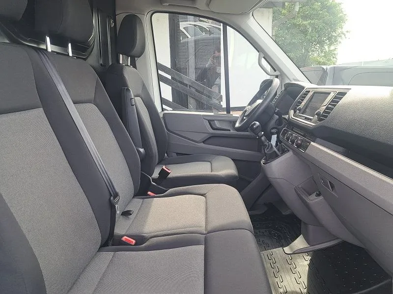 volkswagen crafter 2.0 tdi*140ks*klima*park.kamera* - slika 12