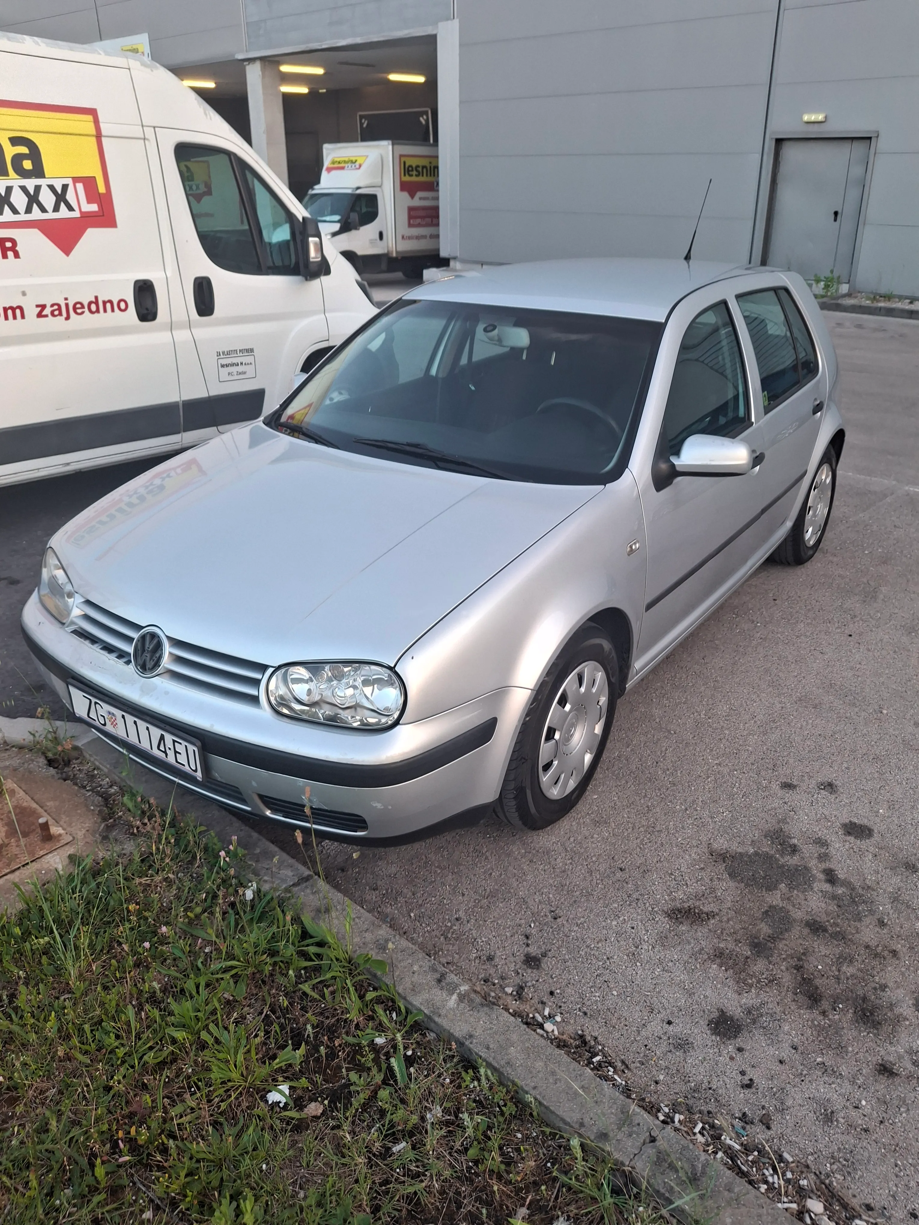 prodajem golf iv - slika 9