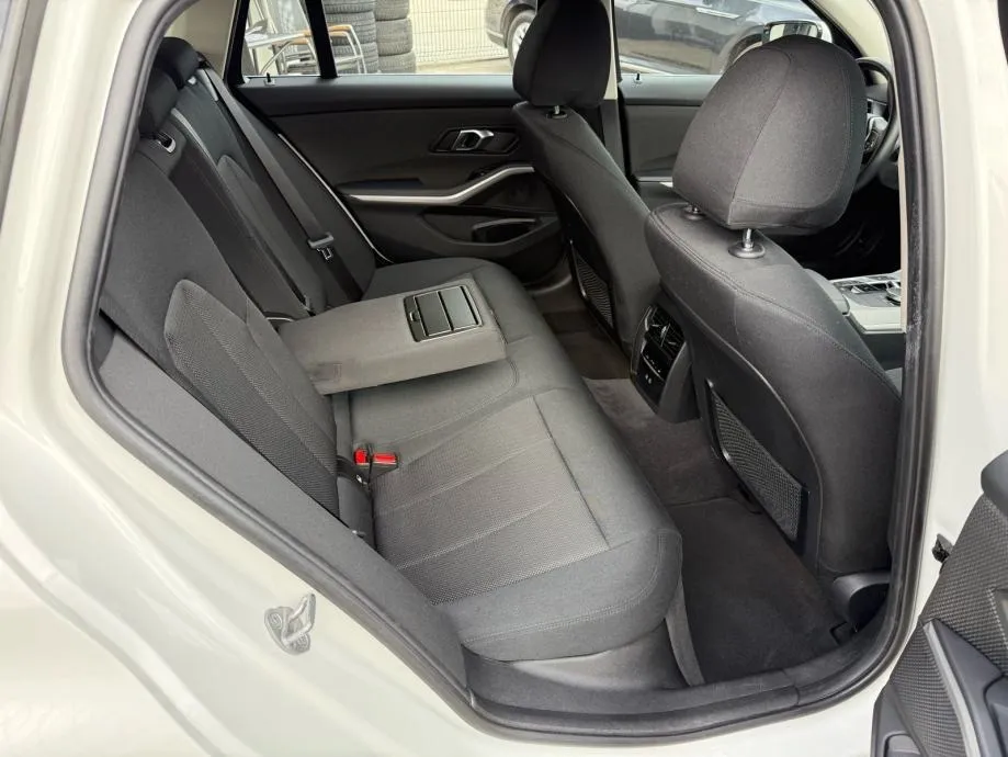 bmw 320d automatik °virtual°navi°head-up°u pdv-u°leasing bez učešća° - slika 16
