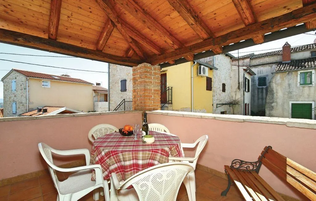 višnjan-renovirana kamena kuća na prodaji (prodaja) - slika 9