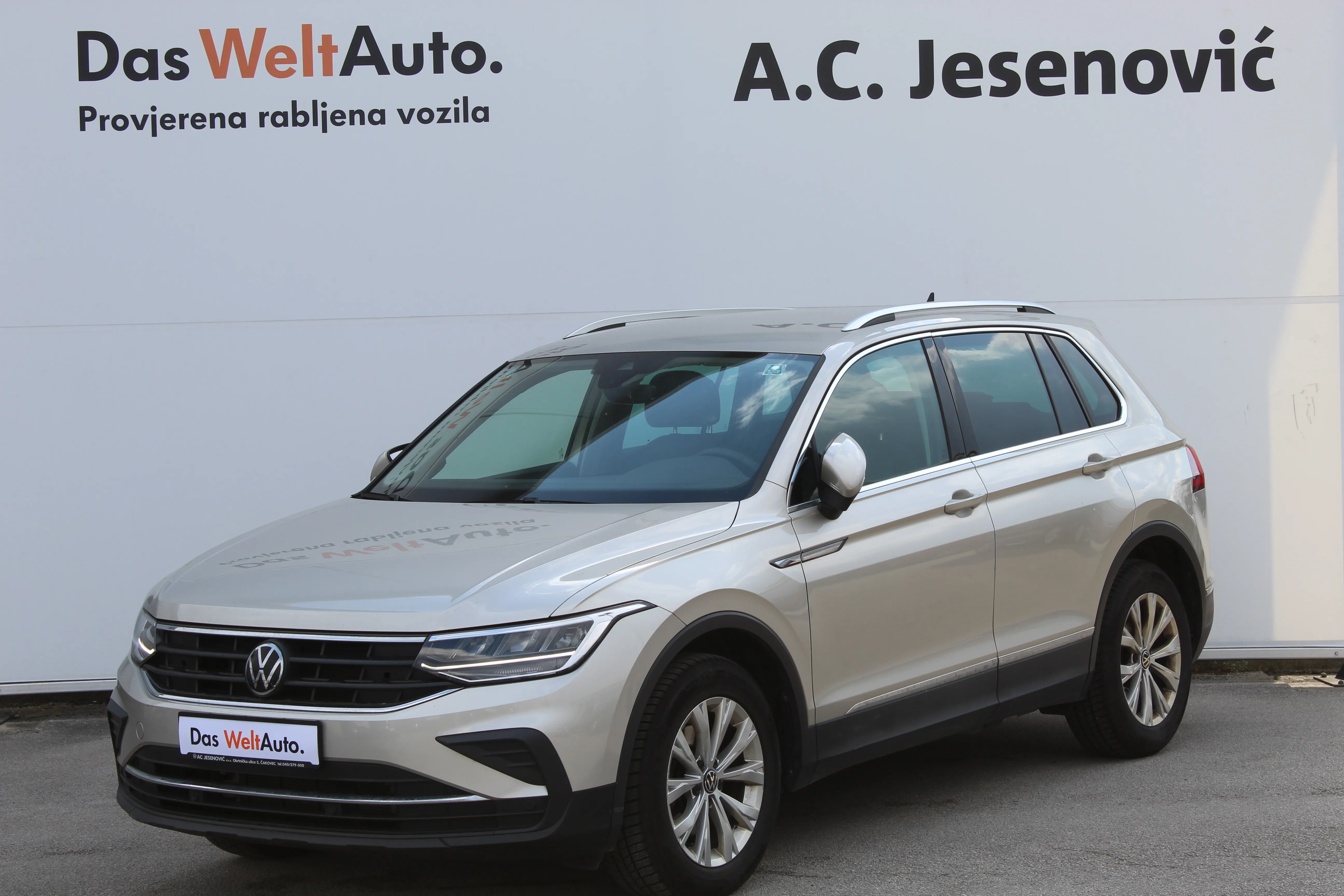 10788 Volkswagen TIGUAN 2.0 TDI DSG Life - Čakovec