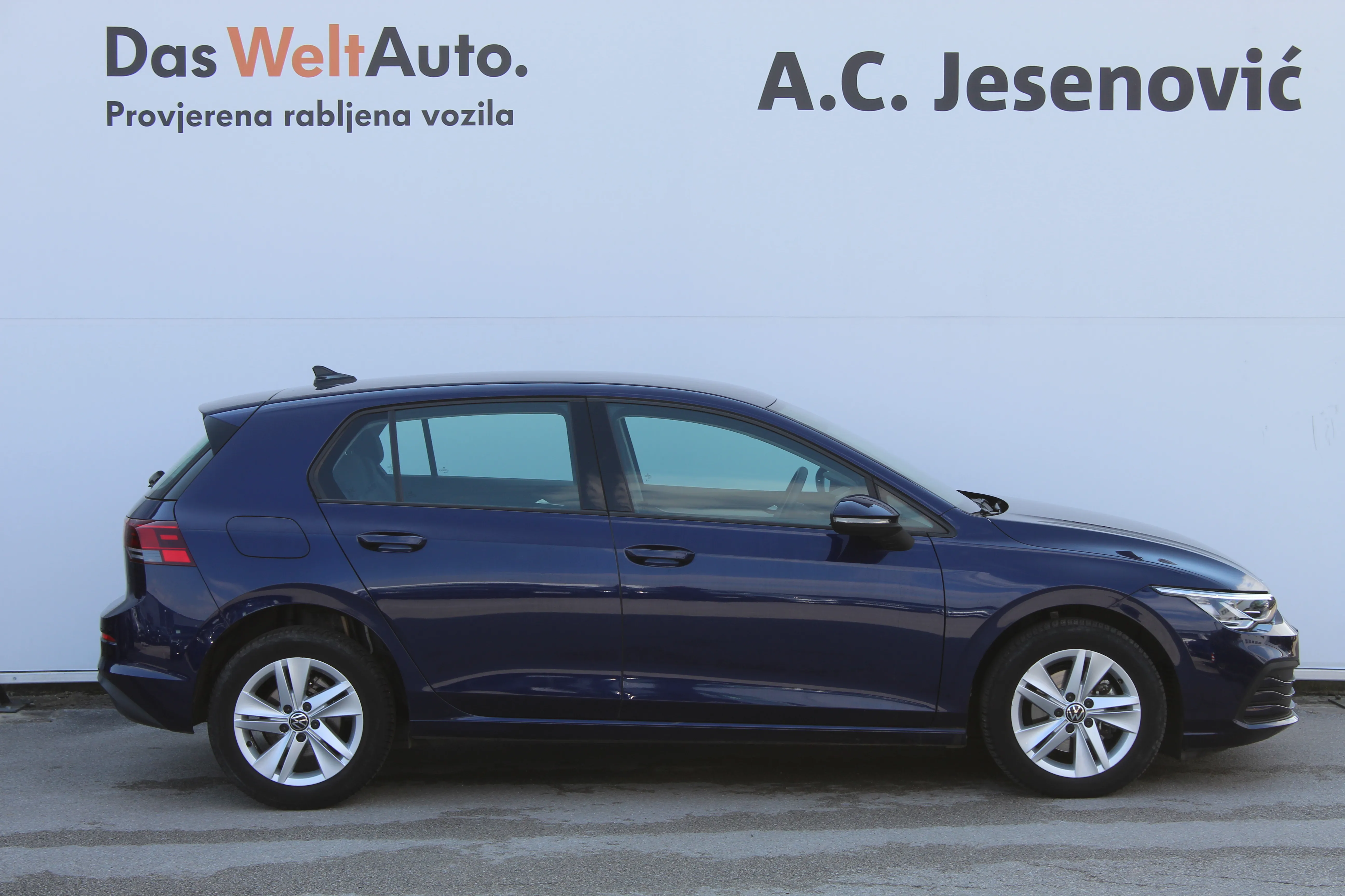 13148 volkswagen golf 1.0 tsi life - slika 4