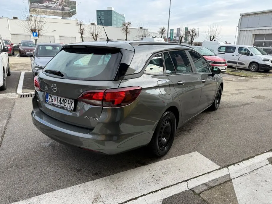 opel astra karavan 1.6 cdti st enjoy 81kw - slika 9