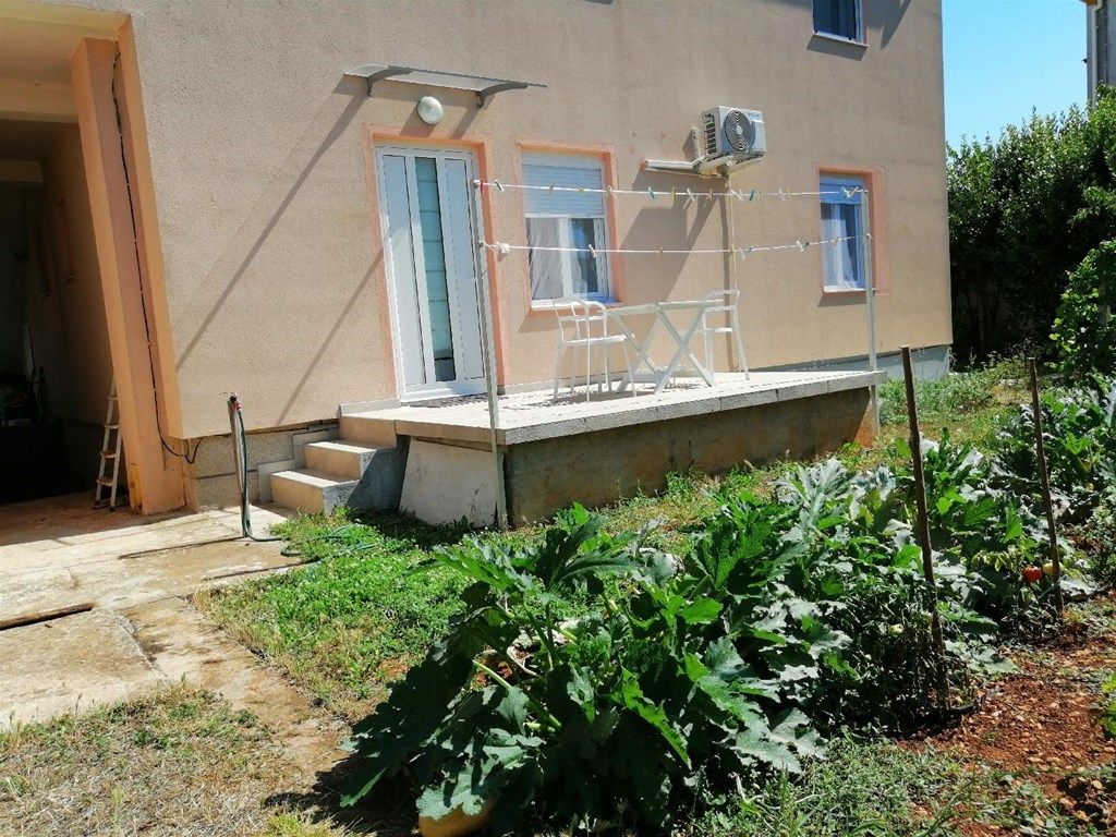 Zadar apartman za dvoje - blizu plaže i centra