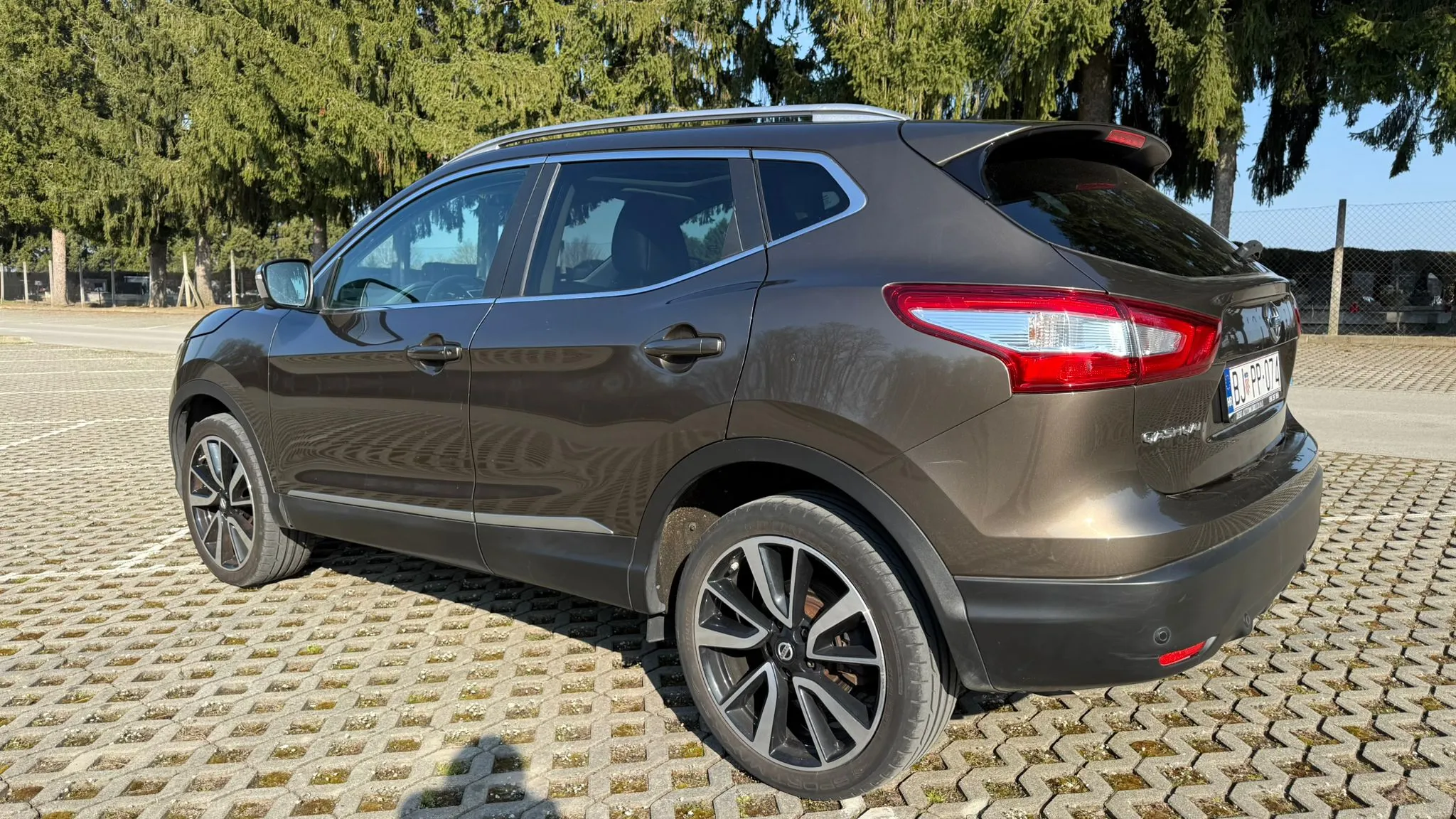 nissan qashqai 1,6 dci, tekna, panorama, top - slika 5