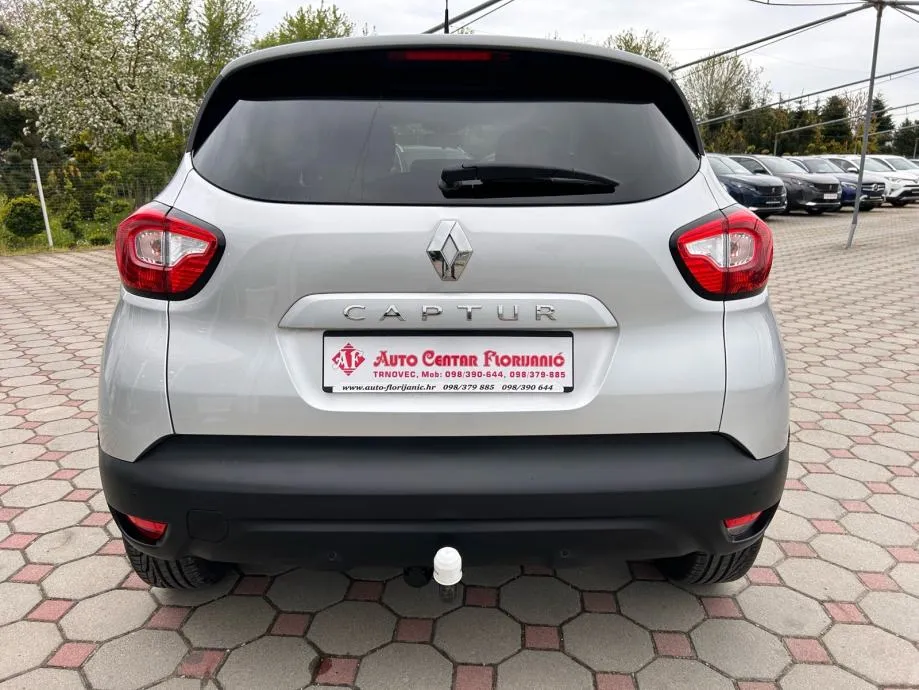 renault captur 0.9 tce 2016.,veliki servis, navi, park senz, led, alu - slika 6