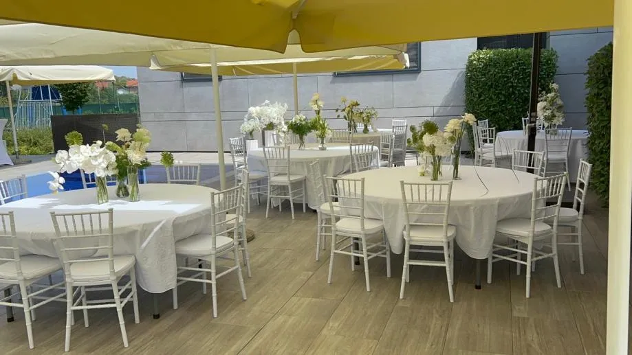 Najam Rashladnih Vitrina, Catering Oprema,suncobrani,šatori - Zagreb