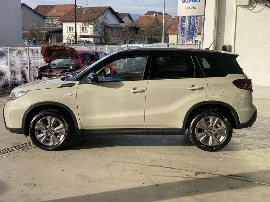 suzuki vitara 1,4 hybrid gl+ premium 2wd - slika 3