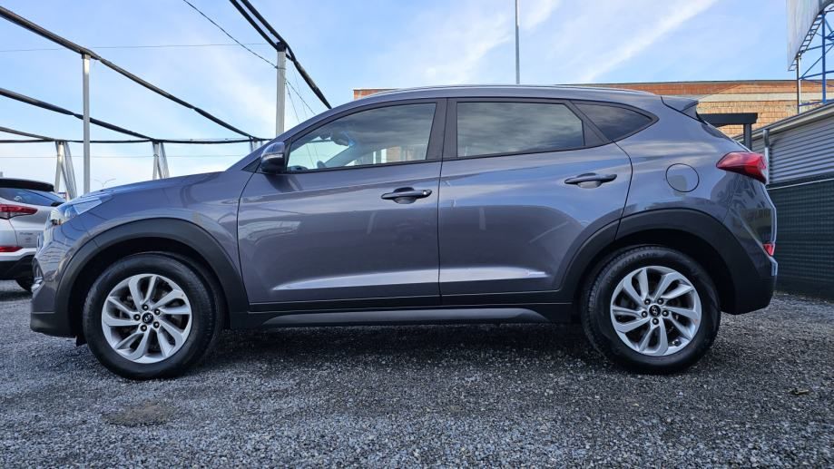 hyundai tucson 1.7,crdi,navigacija,led,kamera,tempomat,alu 17,jamstvo - slika 4