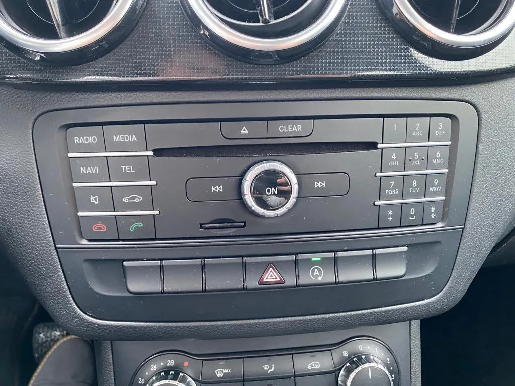 mercedes-benz b-klasa 180 d, navigacija, kamera, 4x garancija! - slika 23
