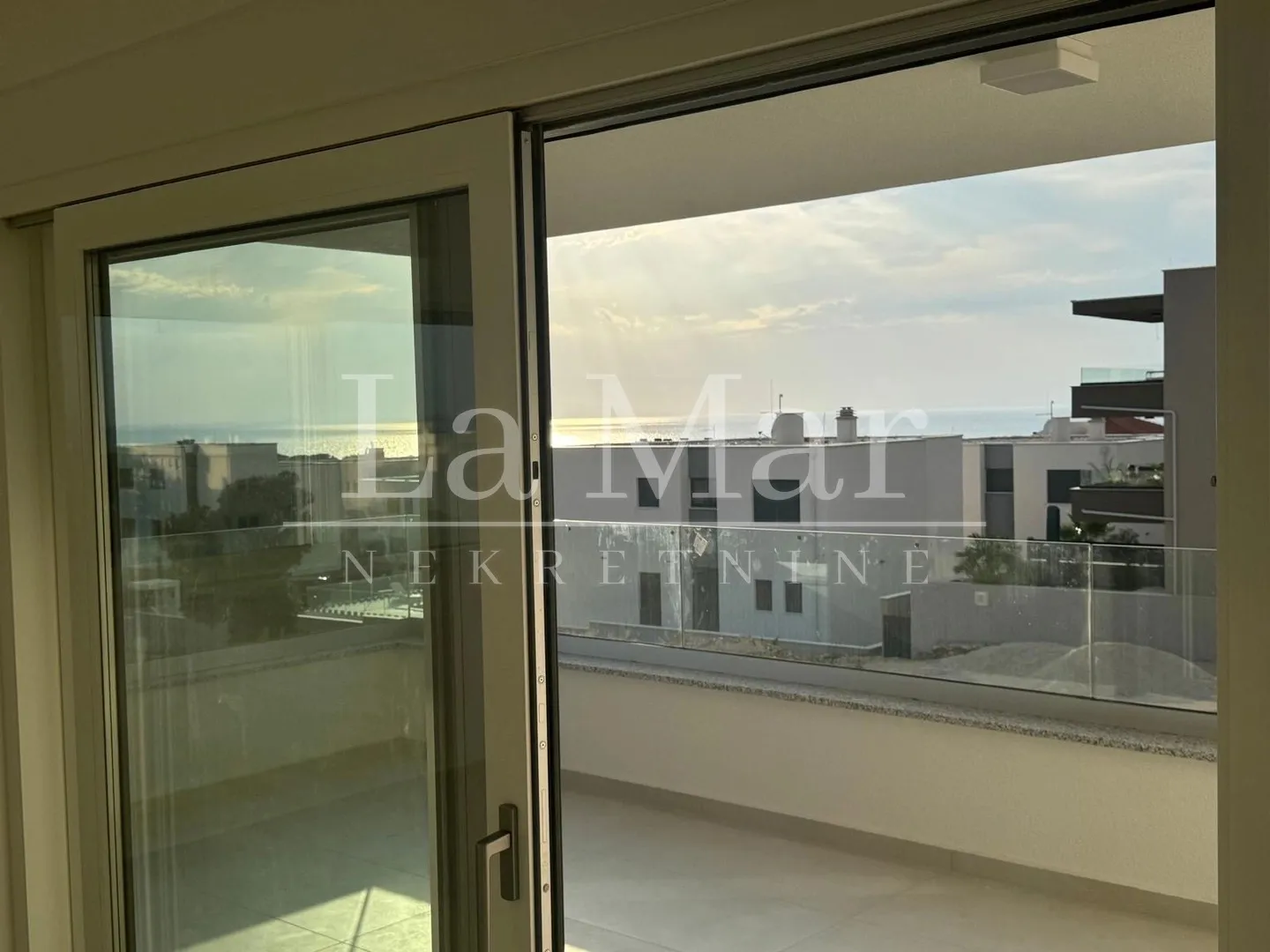 novalja- babe- i kat- ap 2- 84,32 m2- 295.000 € - slika 4