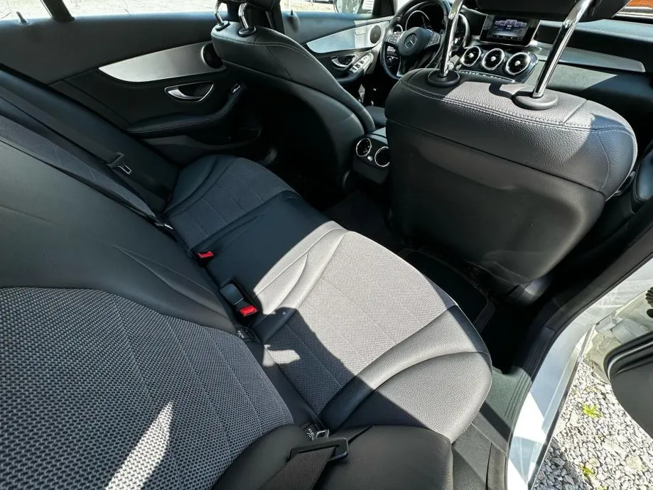 mercedes-benz c-klasa 200d•automatik•100kw•2016.g.•gotovina• - slika 20