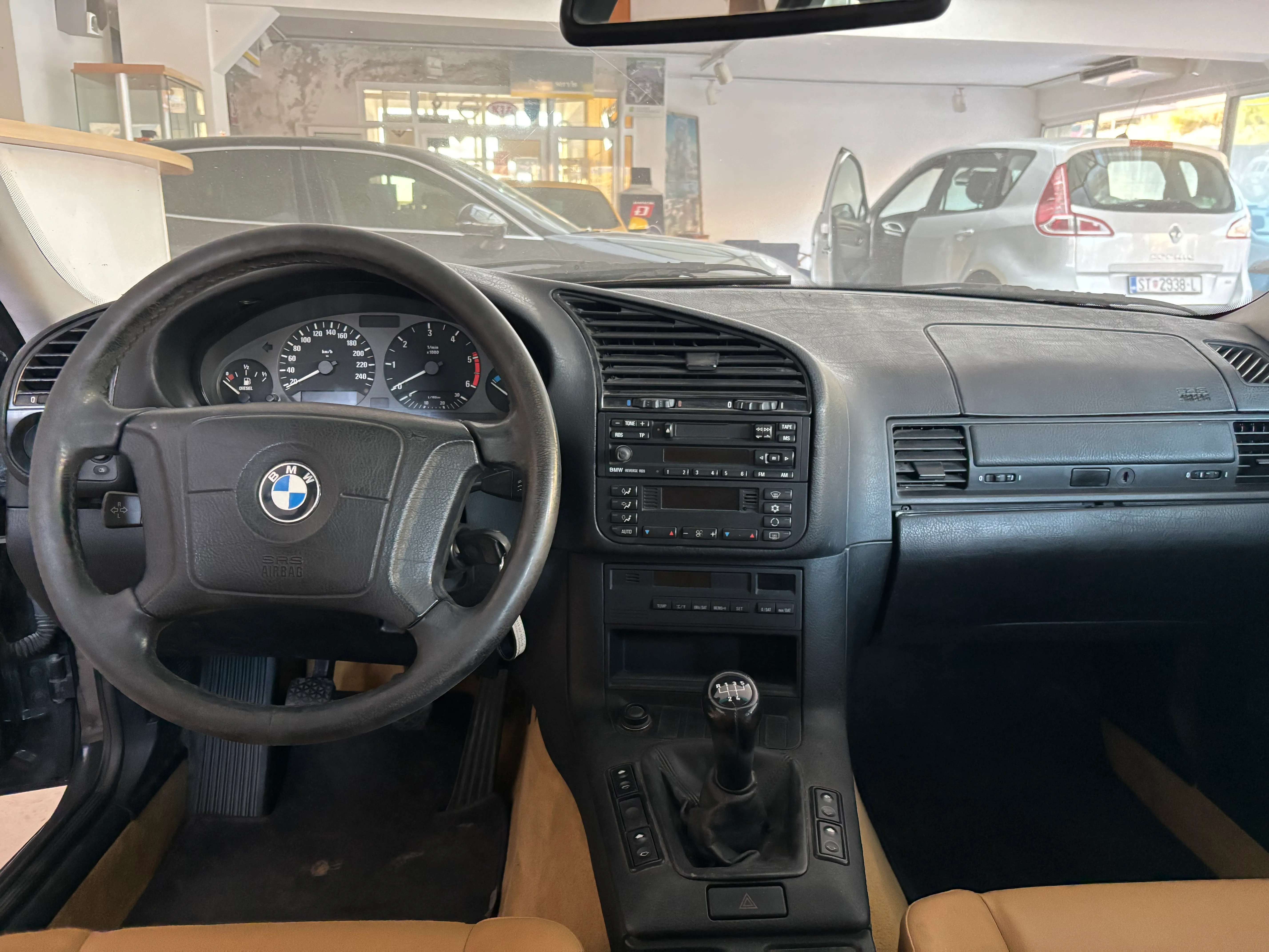 bmw e36 touring 325tds - slika 13