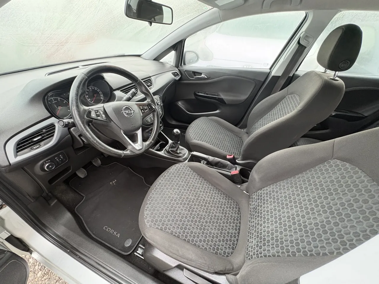 opel corsa 1,4 selection - slika 16