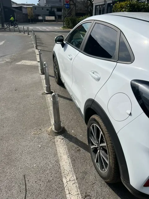 ford puma 1.0 mhev frozen white 125ks - slika 17