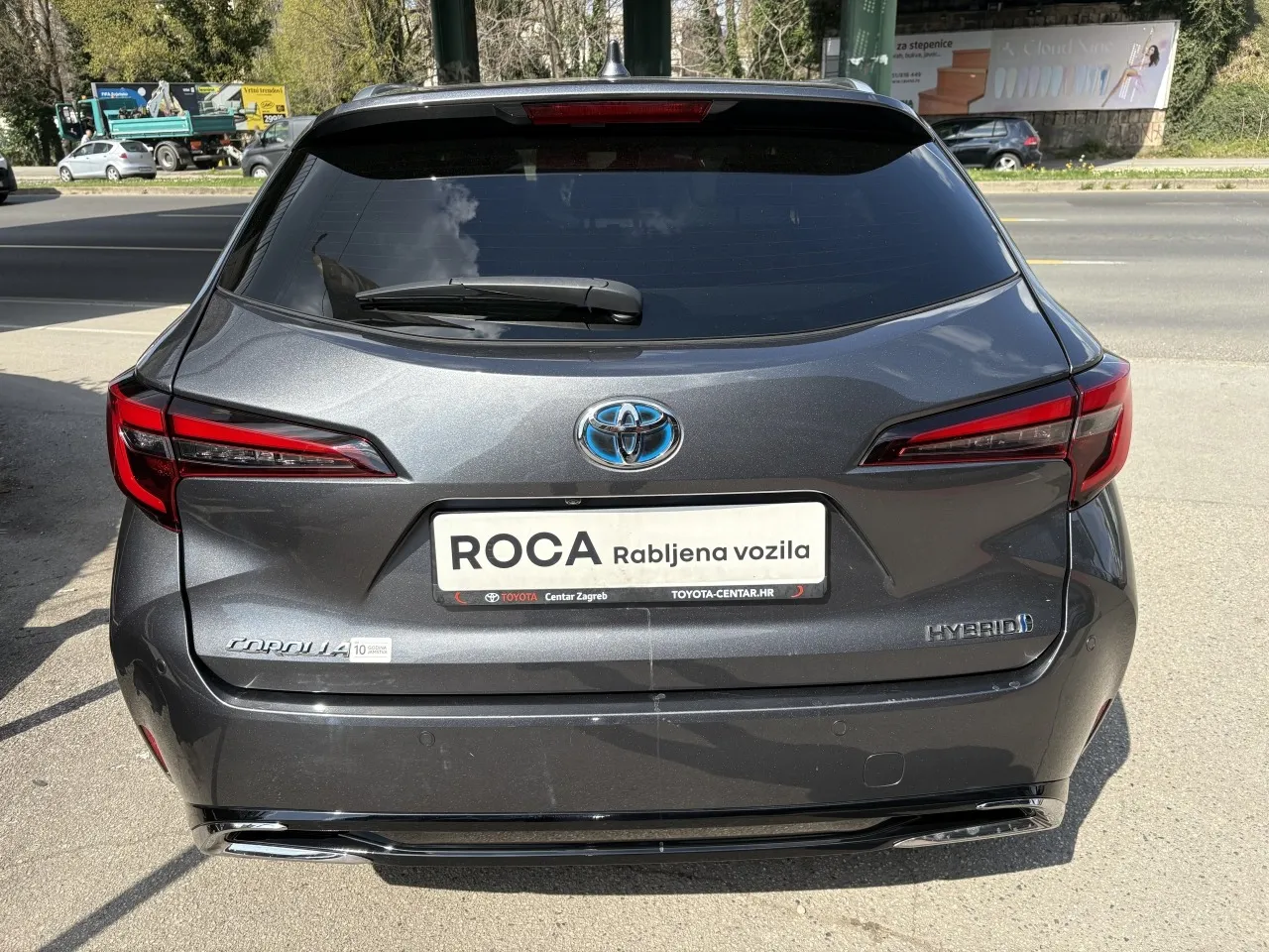 toyota corolla ts hybrid 1,8 vvt-i executive aut. - slika 7