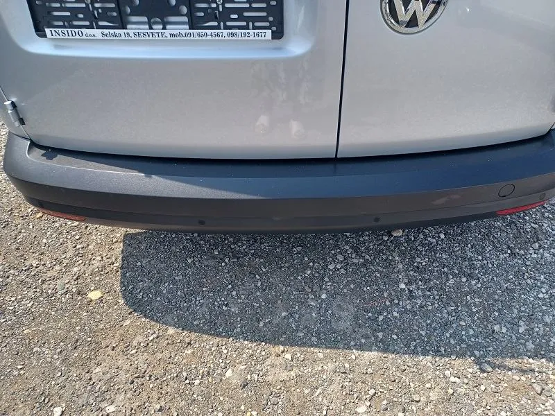 vw caddy 2,0 tdi*klima*tempomat*park.senzori* - slika 8