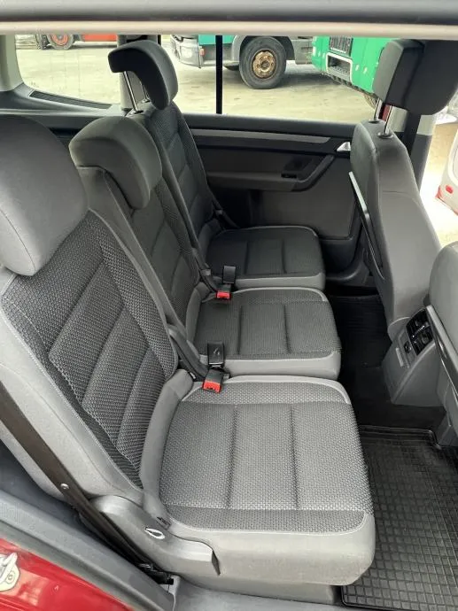 vw touran 2,0 tdi automatik - slika 11