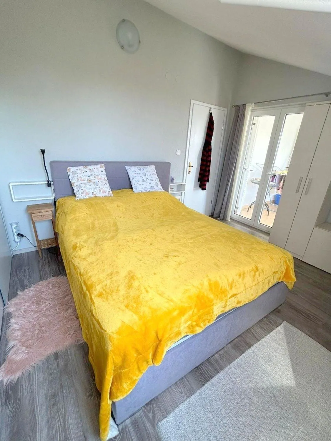 vabriga-trosoban stan na prodaji sa otvorenim pogledom na more - slika 8