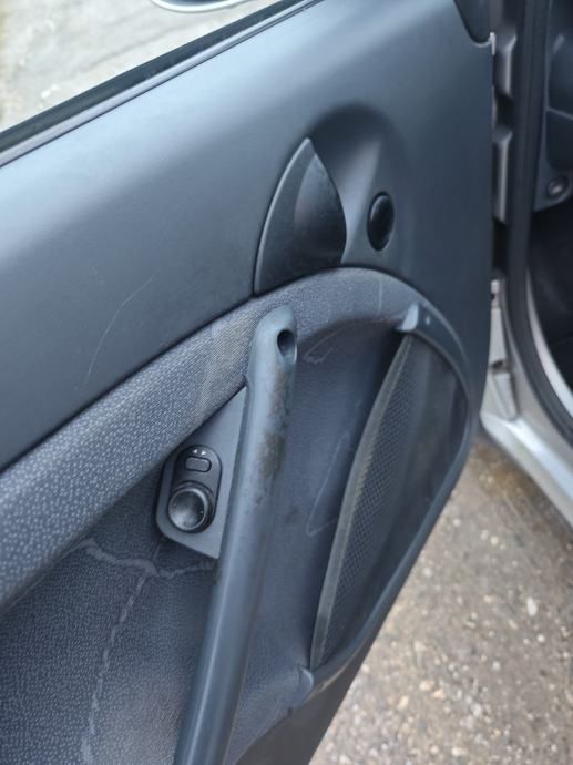 smart fortwo coupe pulse softip automatik - slika 9