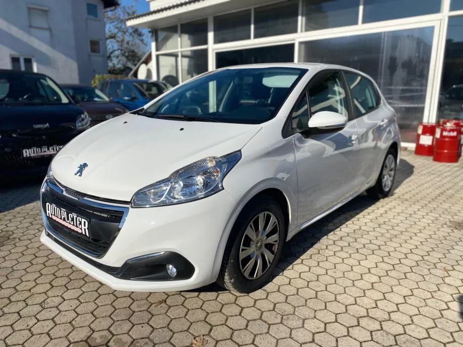 Peugeot 208 1,2 AFFAIRE 4XGARANCIJE - Zagreb